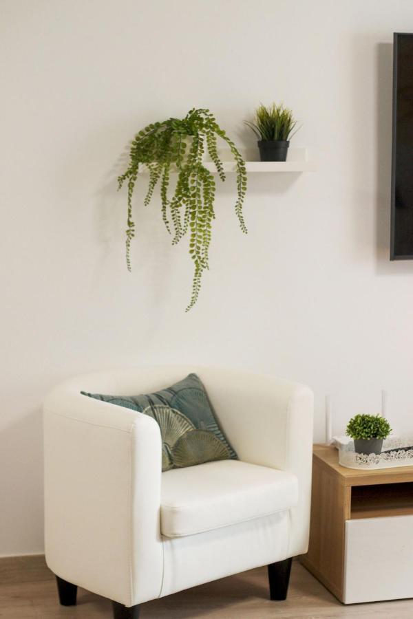 Family Apartment Walking Distance To The Sea And All Amenities Sitio de Calahonda 外观 照片